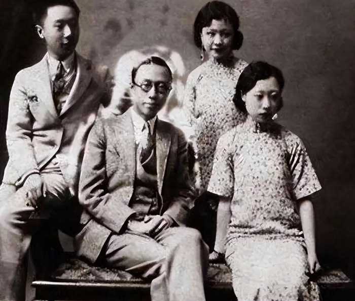 1953年，44岁妇女傅玉芳，临死前对清洁工丈夫说：我曾是大清皇妃